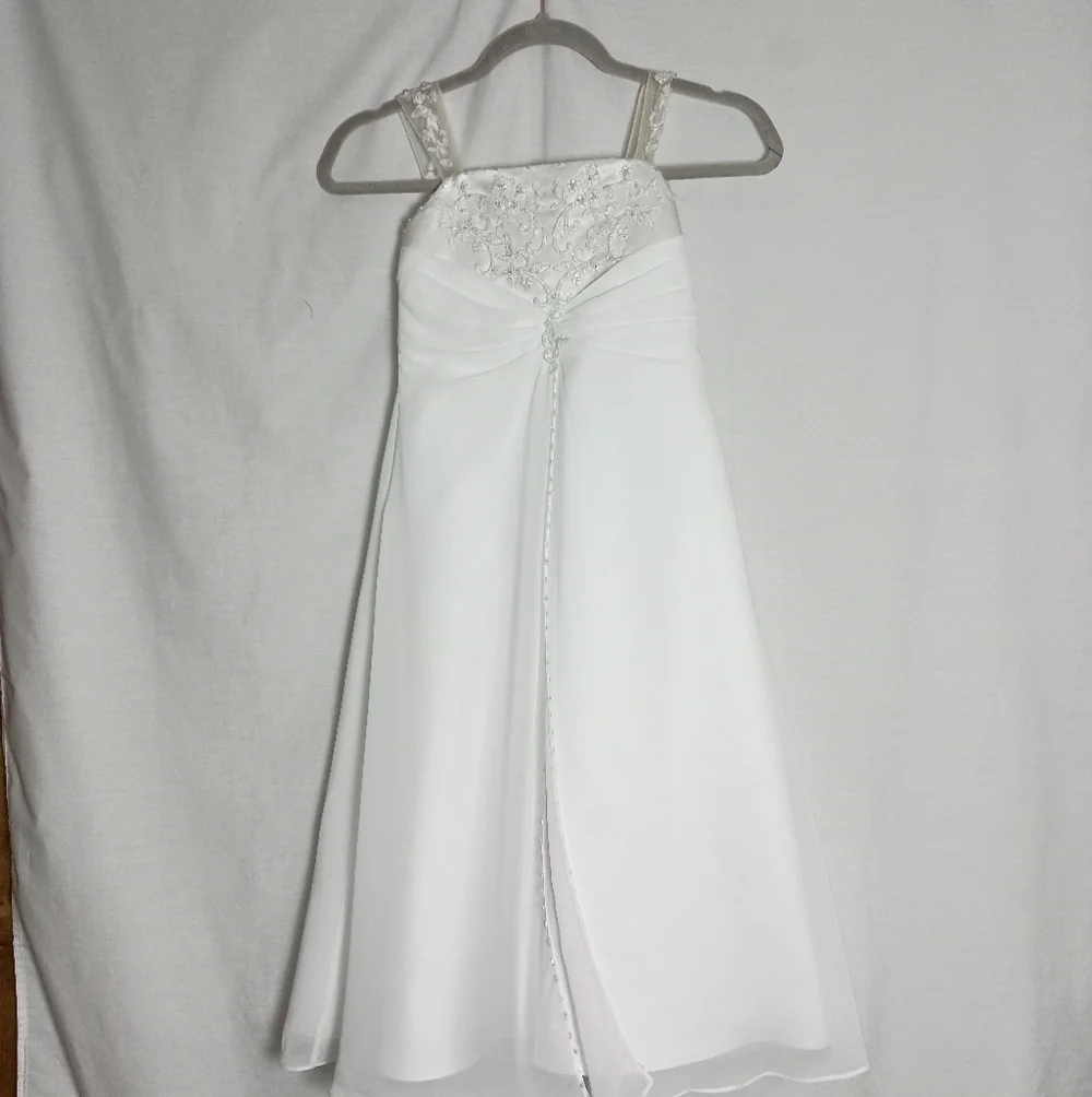 David Bridals White Beaded Embroidered Flower Girl Communion Dress Sz 5 - Picture 1 of 13